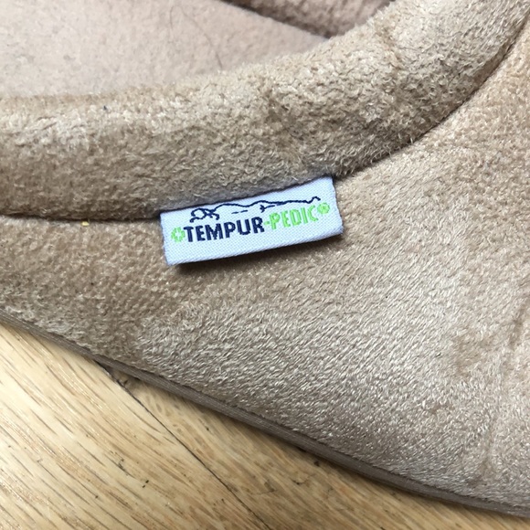 Tempurpedic slip on memory foam slippers - Picture 4 of 4